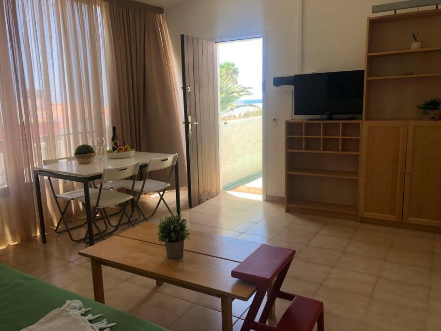Playa Troya Apartment At The Beach Playa de las Americas  Esterno foto